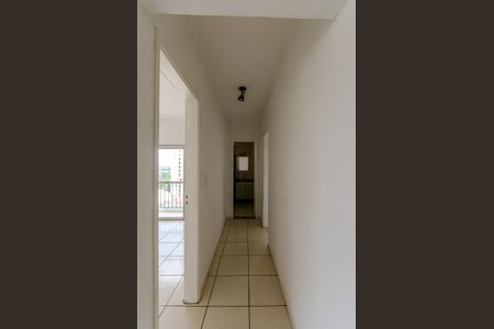 Apartamento à venda com 77m², 2 quartos e 1 vaga Apartamento à venda com 77m², 2 quartos e 1 vagaCorredor