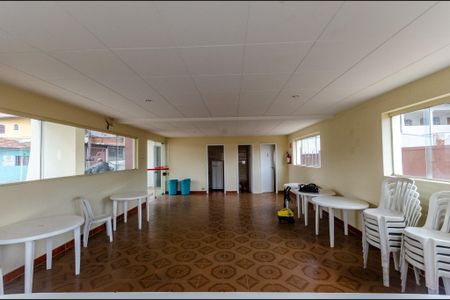 Apartamento à venda com 77m², 2 quartos e 1 vaga Apartamento à venda com 77m², 2 quartos e 1 vagaSalão de festas