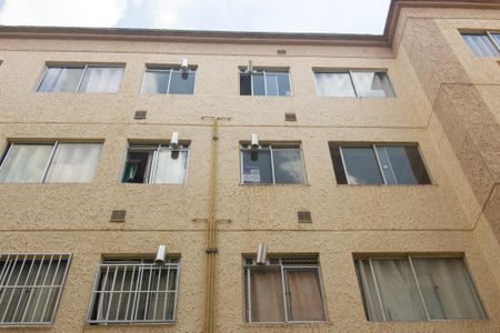 Apartamento para alugar com 47m², 2 quartos e 1 vagaFachada