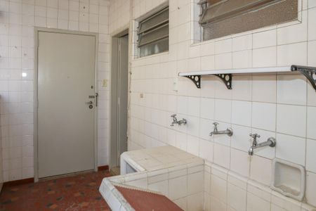 Apartamento à venda com 147m², 3 quartos e 1 vagaÁrea de Serviço