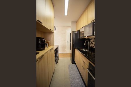 Apartamento à venda com 62m², 2 quartos e 1 vagaCOZINHA