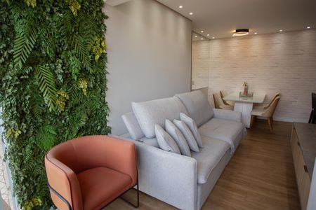 Apartamento à venda com 62m², 2 quartos e 1 vagaVARANDA DA SALA