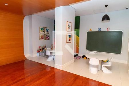 Apartamento à venda com 62m², 2 quartos e 1 vagaÁREA COMUM