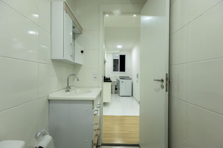 Apartamento para alugar com 39m², 2 quartos e sem vaga Apartamento para alugar com 39m², 2 quartos e sem vagaBanheiro Social