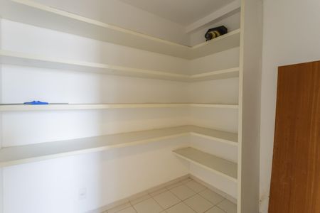 Apartamento à venda com 335m², 4 quartos e 4 vagasQuarto de Serviço