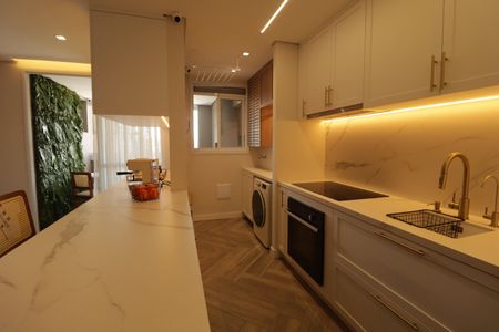 Apartamento à venda com 100m², 3 quartos e 2 vagasCozinha