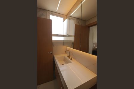 Apartamento à venda com 100m², 3 quartos e 2 vagasBanheiro da Suíte 1