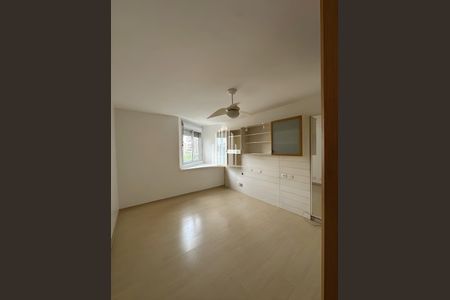 Apartamento para alugar com 202m², 4 quartos e 2 vagasSuíte