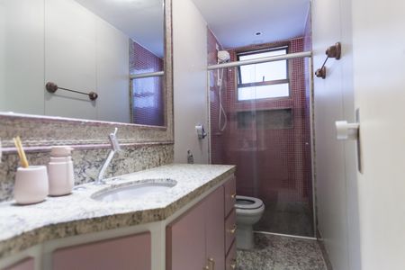 Apartamento à venda com 102m², 3 quartos e 1 vagaBanheiro Social