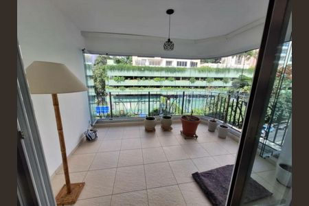 Apartamento à venda com 3 quartos, 107m² em Vila Andrade, São Paulo