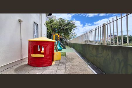 Apartamento para alugar com 220m², 3 quartos e 2 vagasÁrea comum - Playground