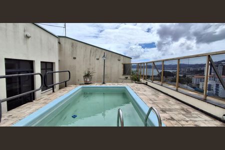 Apartamento para alugar com 220m², 3 quartos e 2 vagasPiscina