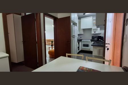 Apartamento para alugar com 220m², 3 quartos e 2 vagasCozinha