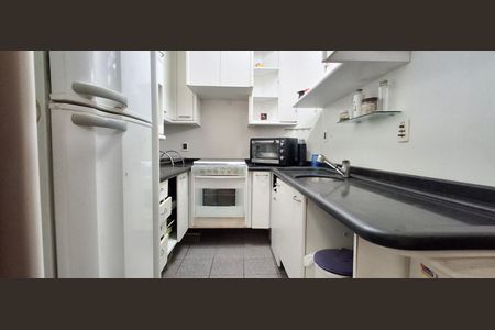 Apartamento para alugar com 220m², 3 quartos e 2 vagasCozinha