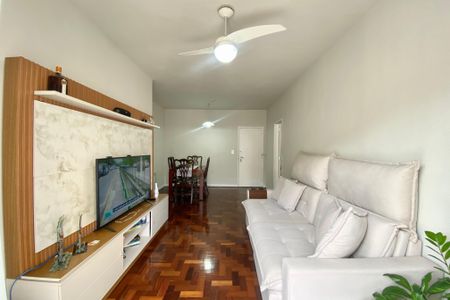 Apartamento à venda com 79m², 2 quartos e 2 vagasSala