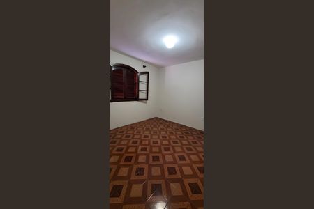 Casa à venda com 208m², 2 quartos e 4 vagasQuarto