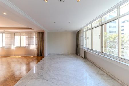 Apartamento à venda com 383m², 4 quartos e 3 vagasVaranda Integrada