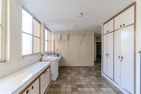 Apartamento à venda com 383m², 4 quartos e 3 vagasÁrea de Serviço