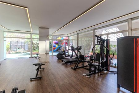 Apartamento à venda com 383m², 4 quartos e 3 vagasAcademia