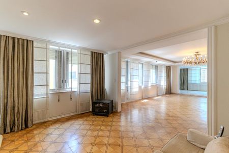 Apartamento à venda com 383m², 4 quartos e 3 vagasSala de TV