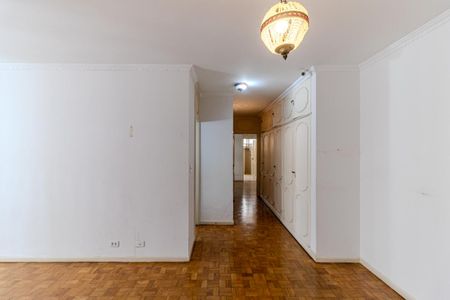 Apartamento à venda com 383m², 4 quartos e 3 vagasSuíte