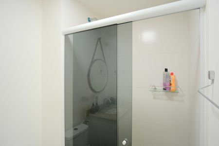 Apartamento para alugar com 100m², 2 quartos e 2 vagasBanheiro Social