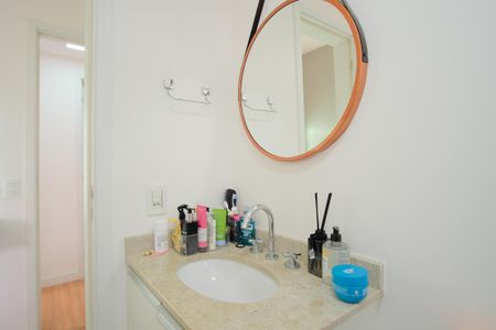 Apartamento para alugar com 100m², 2 quartos e 2 vagasBanheiro da Suíte