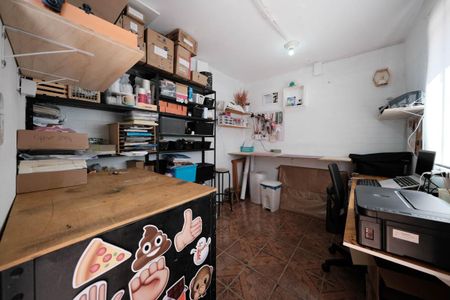 Casa à venda com 120m², 4 quartos e 2 vagasQuarto 4