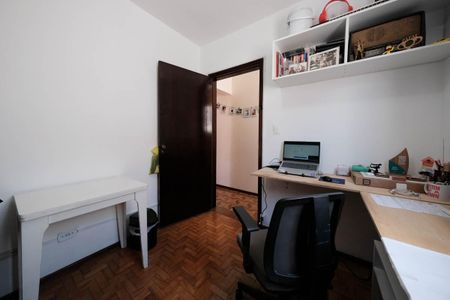 Casa à venda com 120m², 4 quartos e 2 vagasQuarto 3