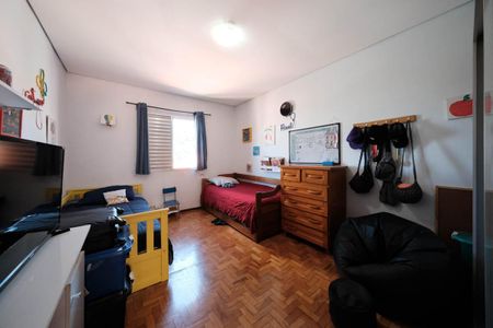 Casa à venda com 120m², 4 quartos e 2 vagasQuarto 1