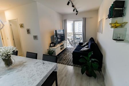Sala de apartamento para alugar com 3 quartos, 70m² em Vila Andrade, São Paulo