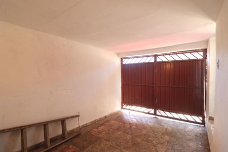 Casa à venda com 96m², 3 quartos e 1 vagaGaragem