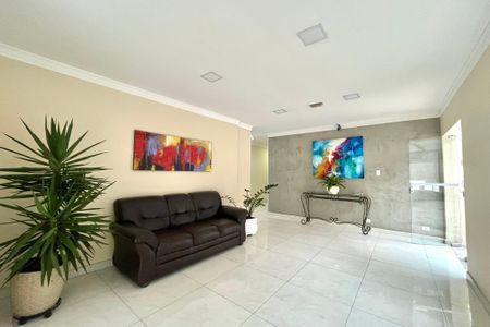 Apartamento para alugar com 47m², 2 quartos e 1 vagaHall social