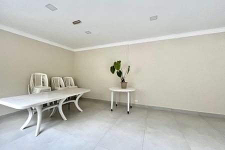 Apartamento para alugar com 47m², 2 quartos e 1 vagaÁrea comum - Salão de festas