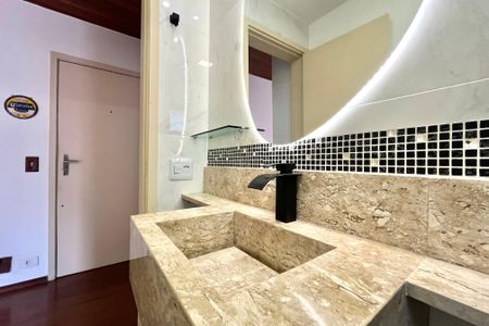 Apartamento para alugar com 47m², 2 quartos e 1 vagaBanheiro Social