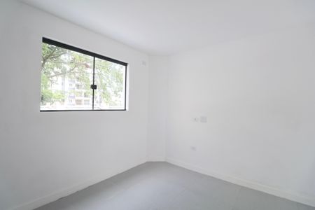 Casa para alugar com 120m², 2 quartos e 1 vaga Casa para alugar com 120m², 2 quartos e 1 vagaSuíte 2