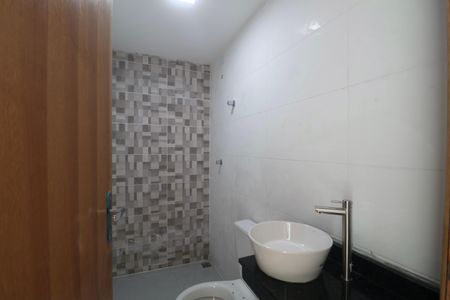 Casa para alugar com 120m², 2 quartos e 1 vaga Casa para alugar com 120m², 2 quartos e 1 vagaBanheiro Suíte 2