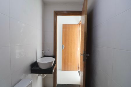 Casa para alugar com 120m², 2 quartos e 1 vaga Casa para alugar com 120m², 2 quartos e 1 vagaBanheiro Suíte 2