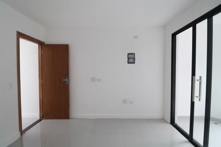 Casa para alugar com 120m², 2 quartos e 1 vaga Casa para alugar com 120m², 2 quartos e 1 vagaSuíte