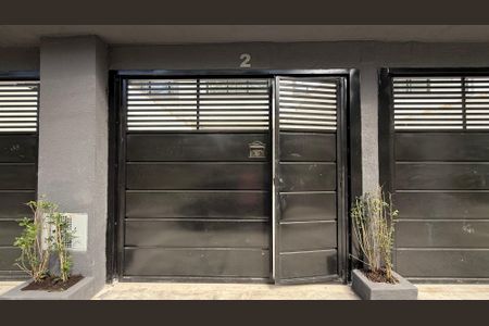 Casa para alugar com 120m², 2 quartos e 1 vaga Casa para alugar com 120m², 2 quartos e 1 vagaFachada