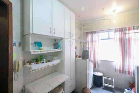 Apartamento à venda com 37m², 1 quarto e 1 vagaCozinha e Área de Serviço