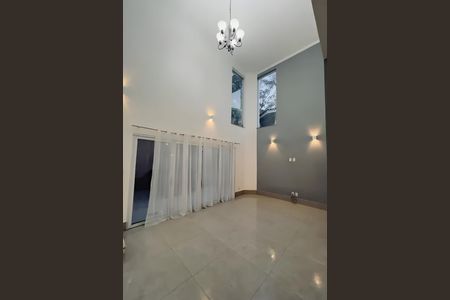 Casa para alugar com 179m², 3 quartos e 3 vagas Casa para alugar com 179m², 3 quartos e 3 vagasSala