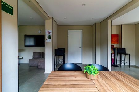 Apartamento à venda com 32m², 1 quarto e sem vaga Apartamento à venda com 32m², 1 quarto e sem vagaÁrea comum - Salão de festas