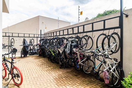 Apartamento à venda com 32m², 1 quarto e sem vaga Apartamento à venda com 32m², 1 quarto e sem vagaÁrea comum - Bicicletário
