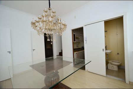 Apartamento à venda com 420m², 4 quartos e 1 vaga Apartamento à venda com 420m², 4 quartos e 1 vagaSala de Jantar