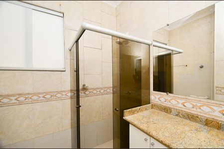 Apartamento à venda com 420m², 4 quartos e 1 vaga Apartamento à venda com 420m², 4 quartos e 1 vagaBanheiro Social