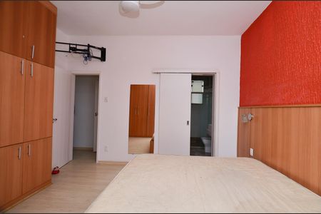 Apartamento à venda com 420m², 4 quartos e 1 vaga Apartamento à venda com 420m², 4 quartos e 1 vagaSuite