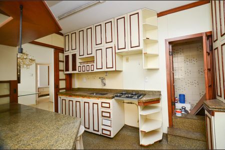 Apartamento à venda com 420m², 4 quartos e 1 vaga Apartamento à venda com 420m², 4 quartos e 1 vagaCozinha