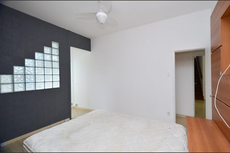 Apartamento à venda com 420m², 4 quartos e 1 vaga Apartamento à venda com 420m², 4 quartos e 1 vagaQuarto 2