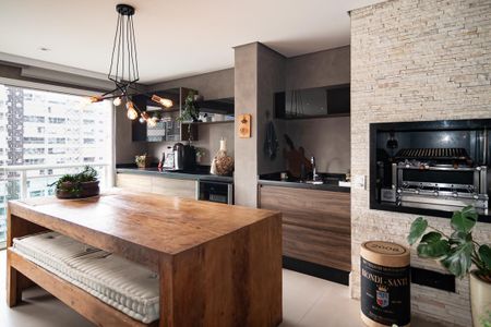 Apartamento à venda com 159m², 3 quartos e 2 vagasSala Varanda